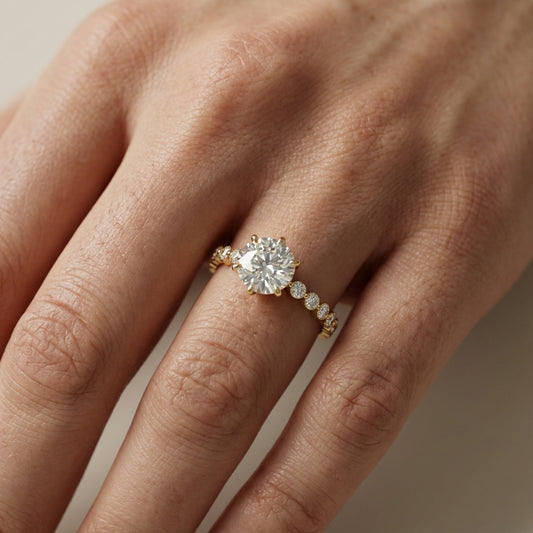 Round Cut Lab Grown Diamond Engagement Ring in Yellow Gold