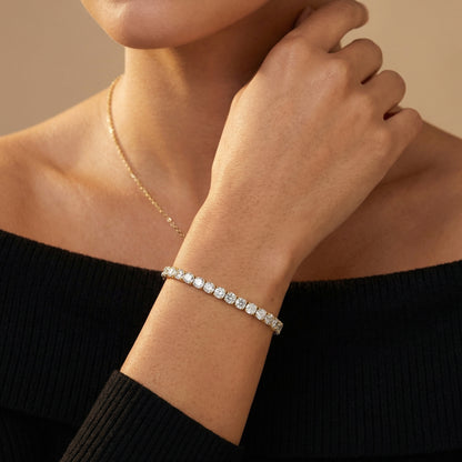 Cushion Cut Lab Grown Diamond Tennis Bracelet in Yellow Gold