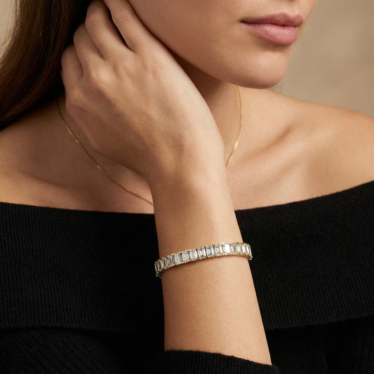 Emerald Cut Lab Grown Diamond Tennis Bracelet in Yellow Gold