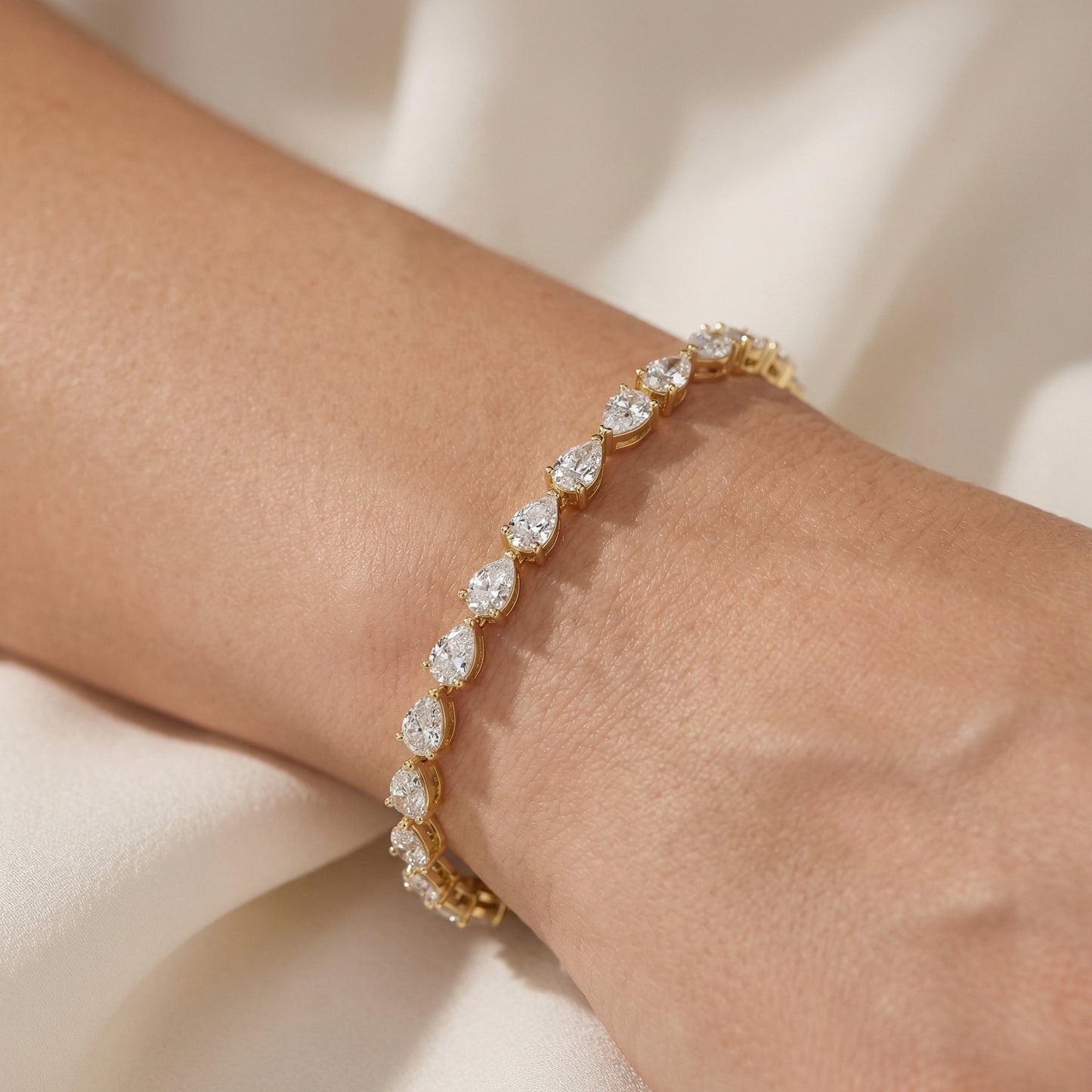 Four Prongs Pear Diamond Tennis Bracelet in Yellow Gold - Pear Cut Lab Diamond Yellow Gold Ring