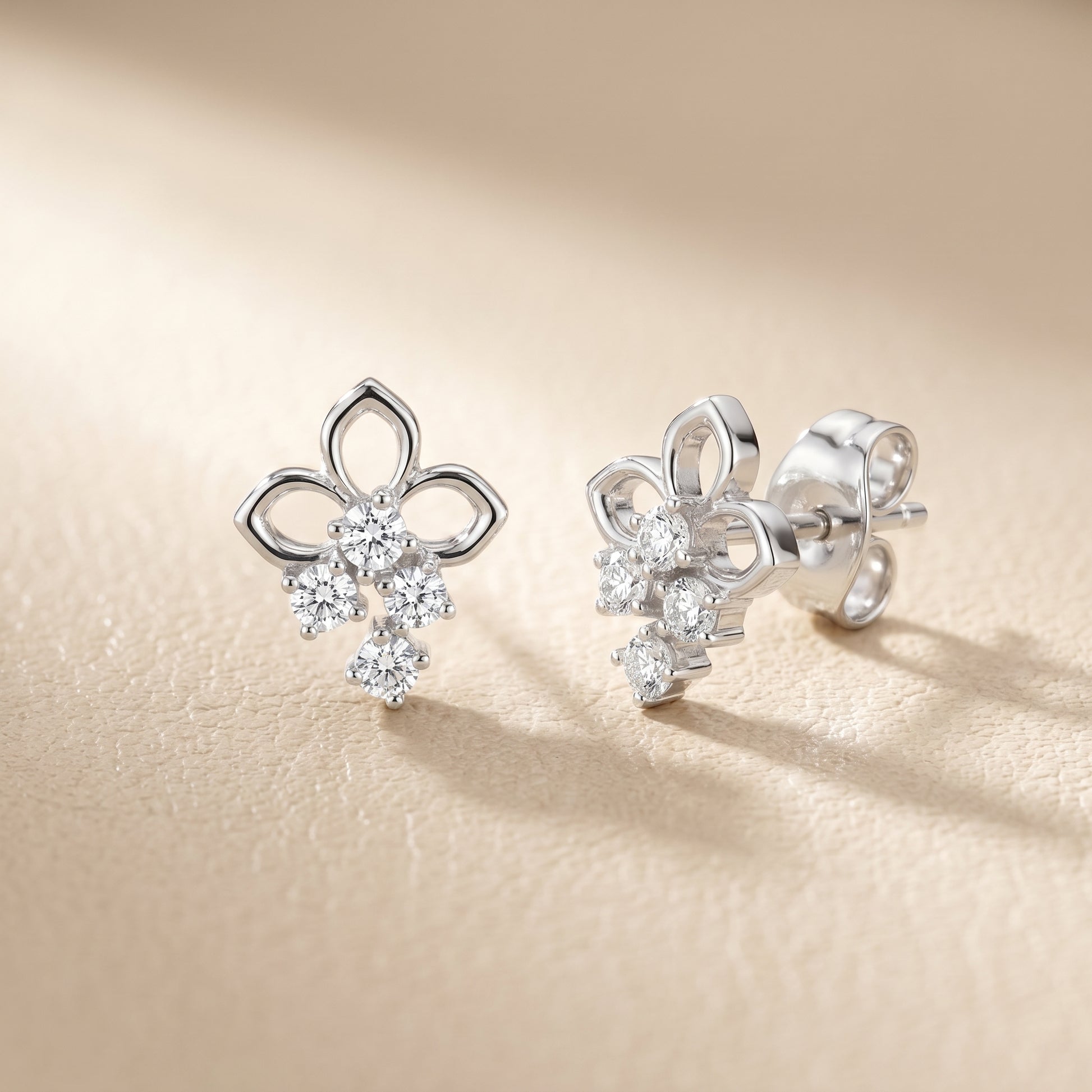 Round Cut Lab Grown Diamond Stud Earrings in Silver
