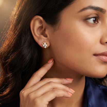 Round Cut Lab Grown Diamond Stud Earrings in Yellow Gold