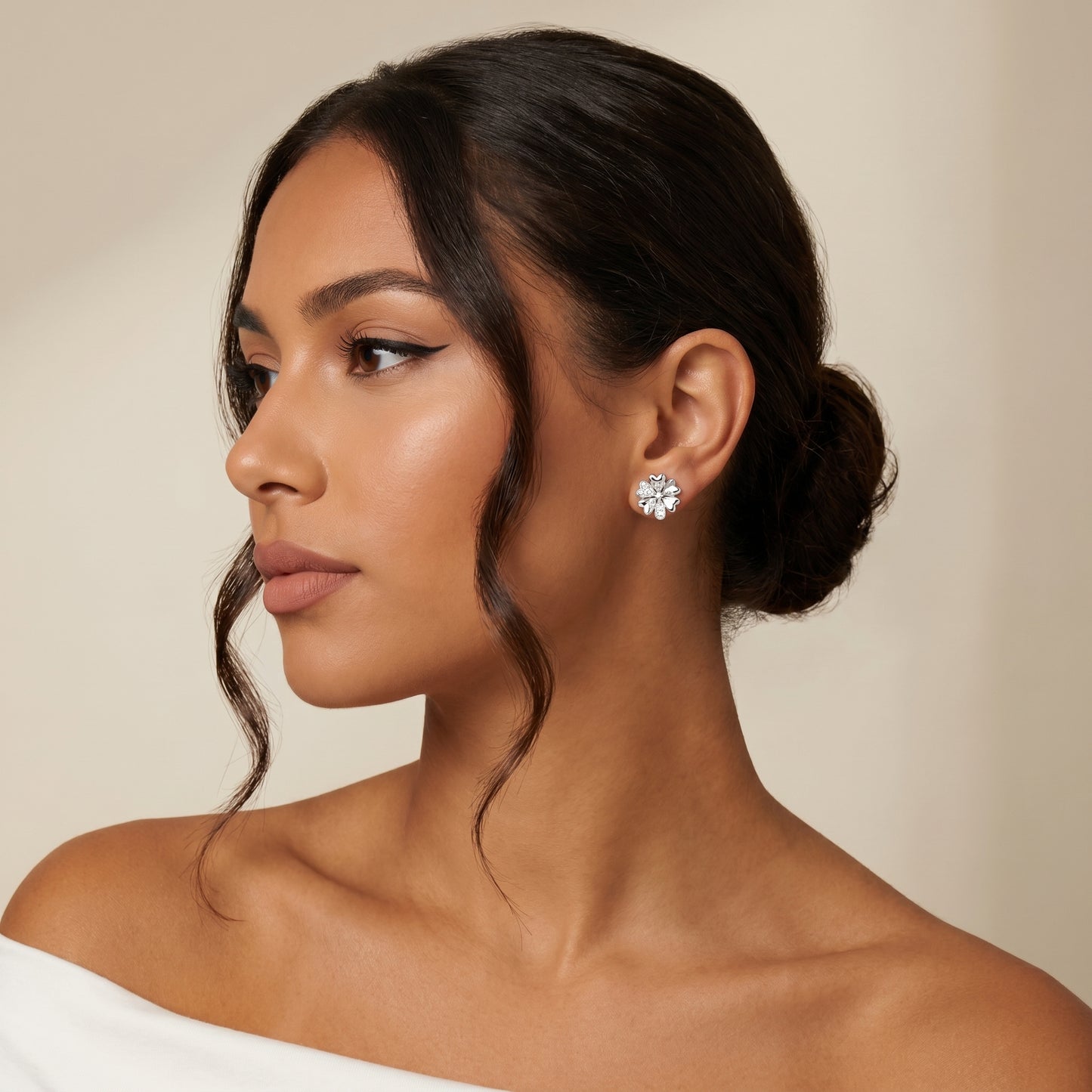 Round Cut Lab Grown Diamond Stud Earrings in Platinum