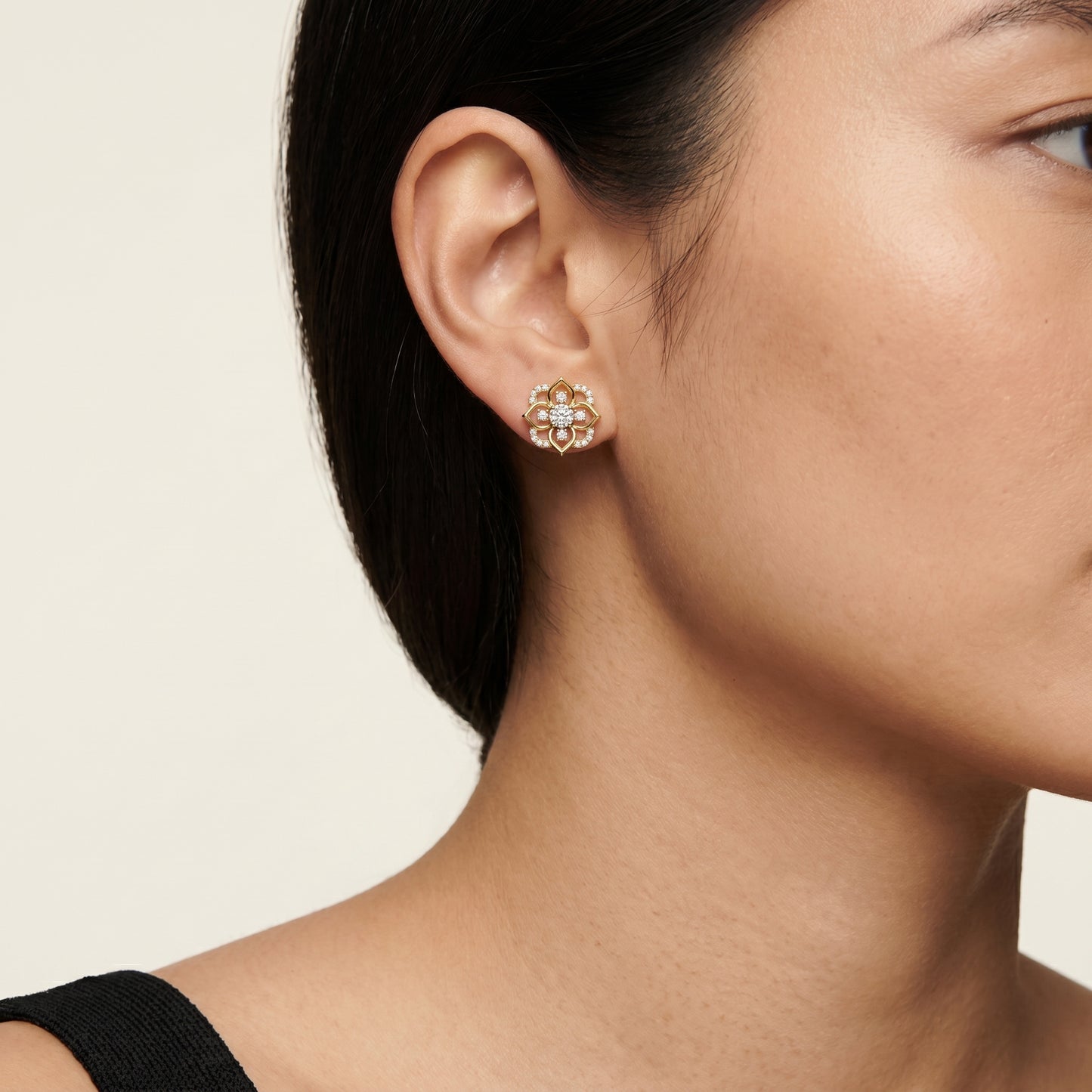 Round Cut Lab Grown Diamond Stud Earrings in Yellow Gold