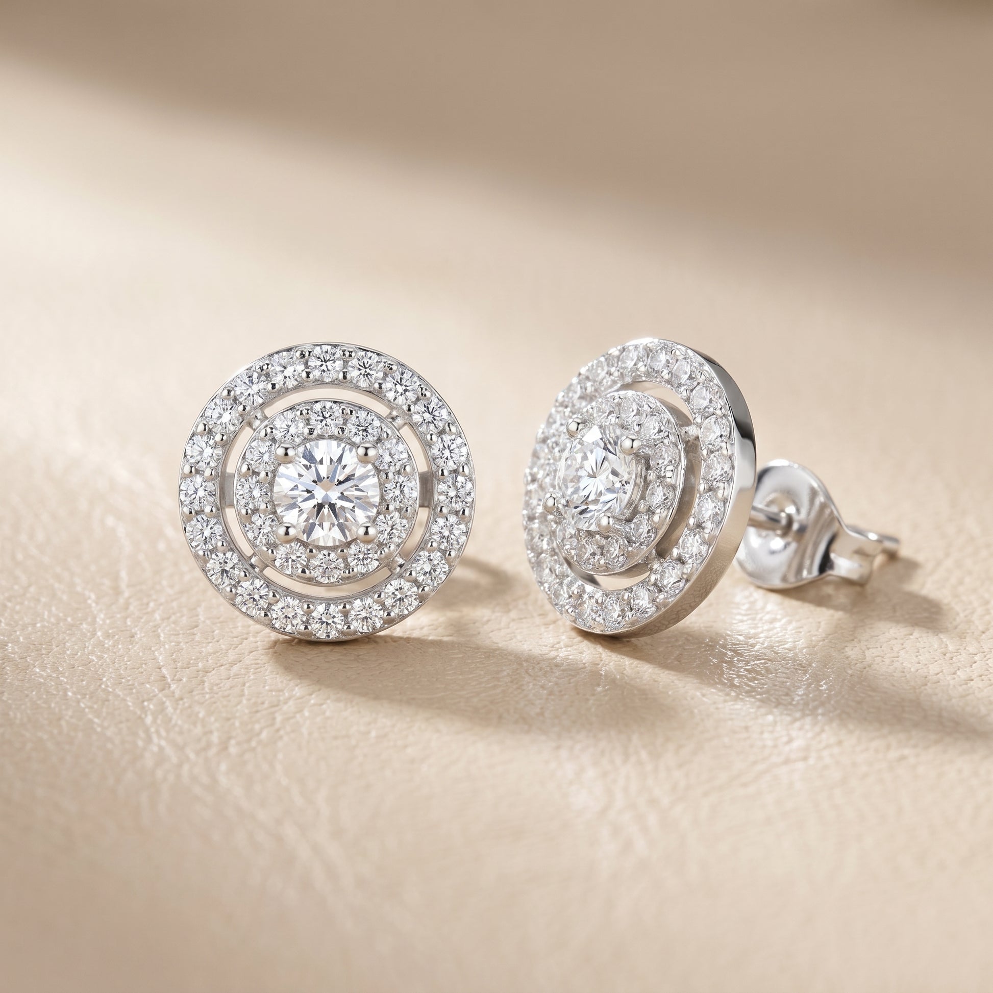 Round Cut Lab Grown Diamond Stud Earrings in Platinum
