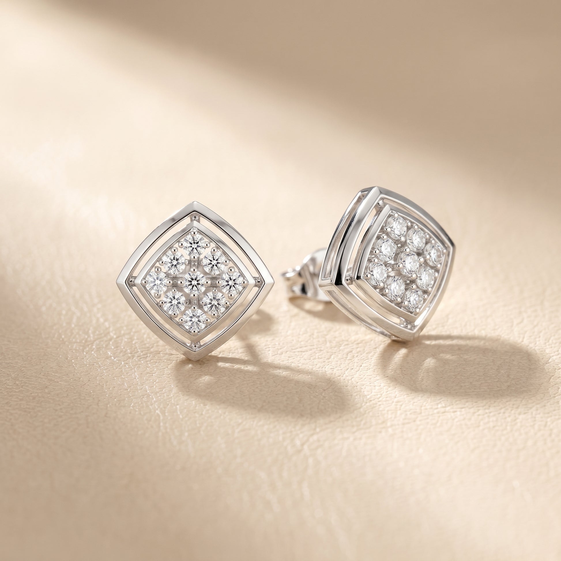 Round Cut Lab Grown Diamond Stud Earrings in Platinum