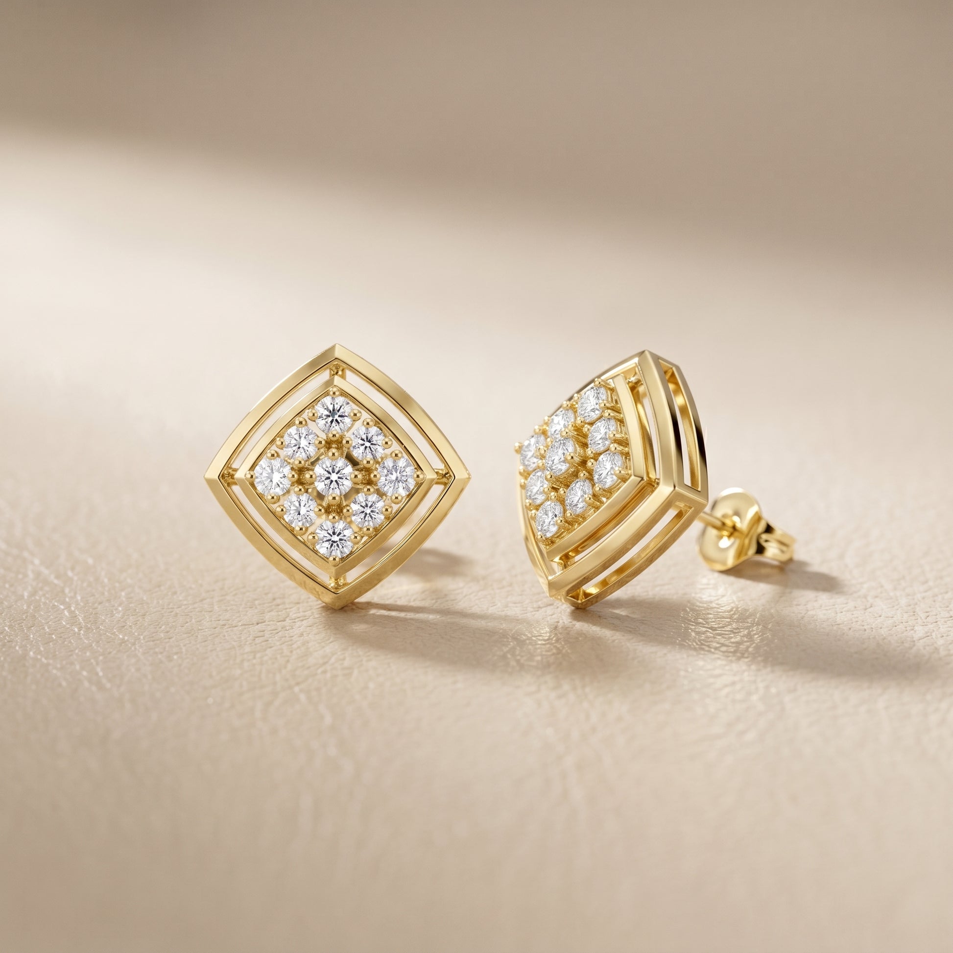 Round Cut Lab Grown Diamond Stud Earrings in Yellow Gold