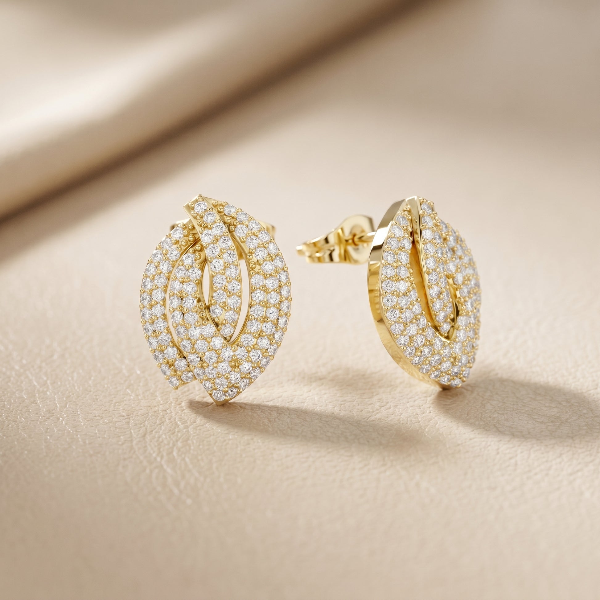 Round Cut Lab Grown Diamond Stud Earrings in Yellow Gold