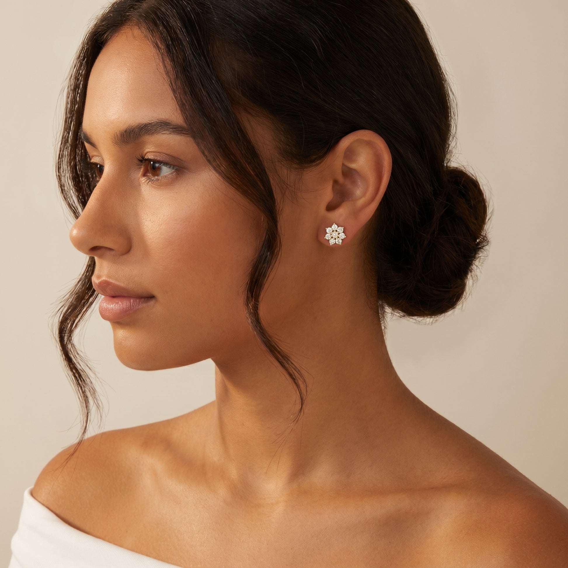 Round Cut Lab Grown Diamond Stud Earrings in Yellow Gold