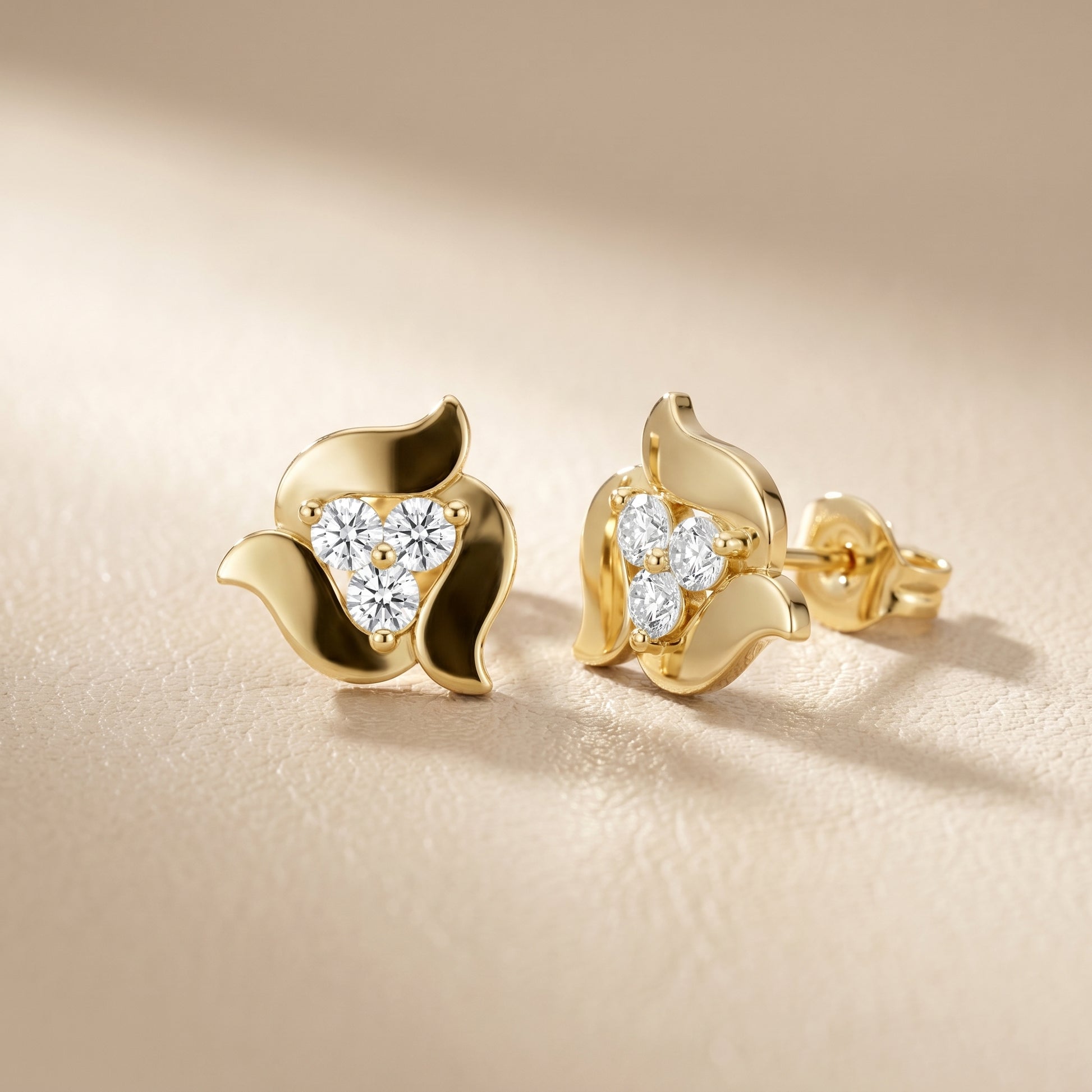 Round Cut Lab Grown Diamond Stud Earrings in Yellow Gold