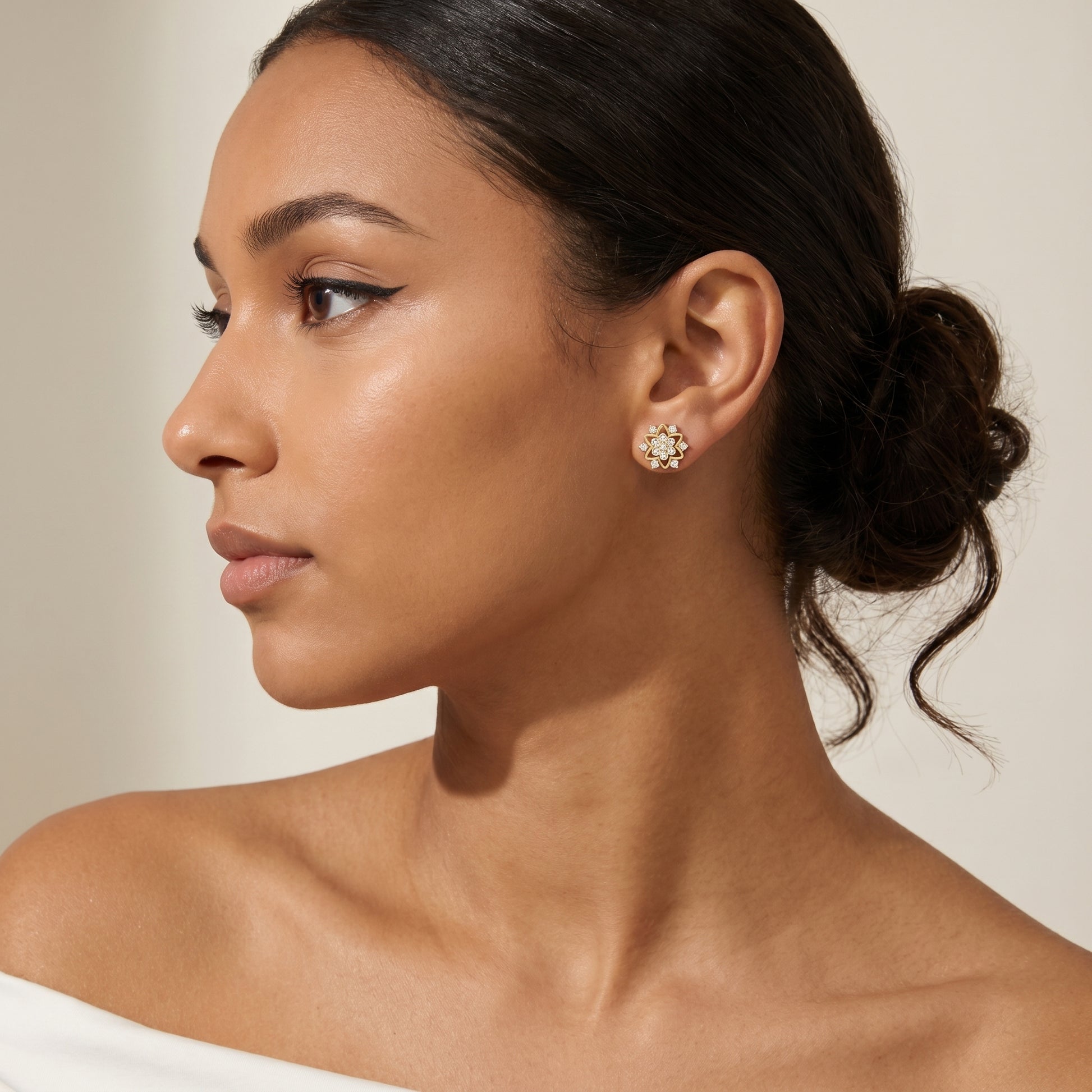 Round Cut Lab Grown Diamond Stud Earrings in Yellow Gold