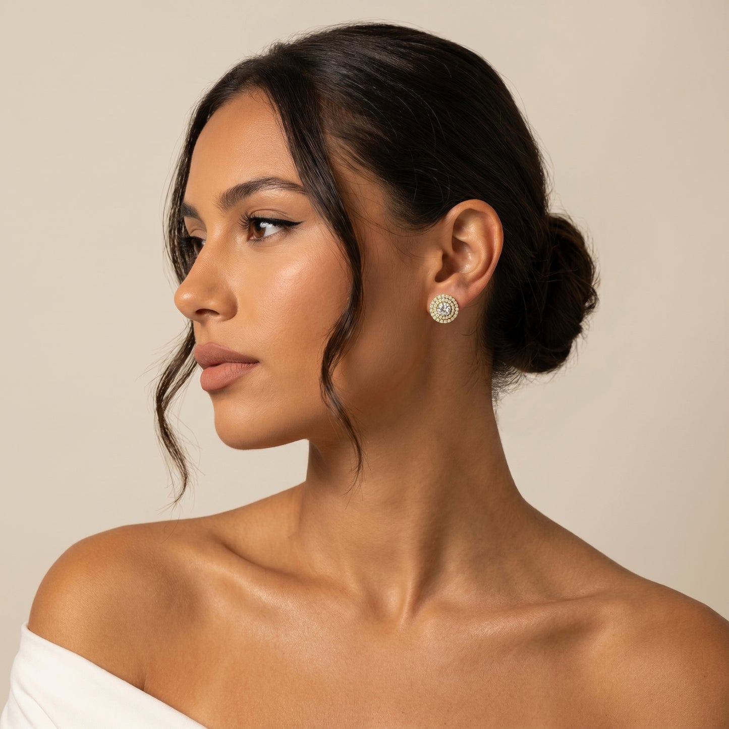 Round Cut Lab Grown Diamond Stud Earrings in Yellow Gold
