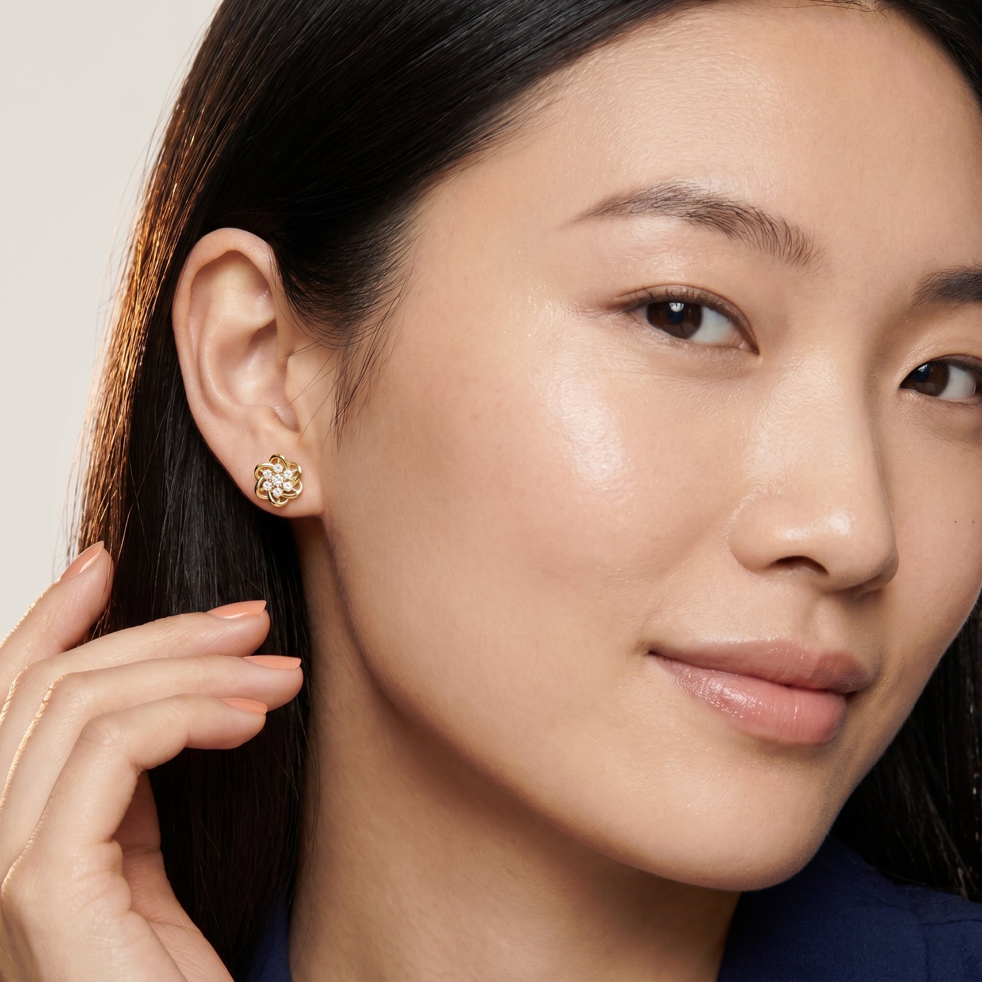 Round Cut Lab Grown Diamond Stud Earrings in Yellow Gold