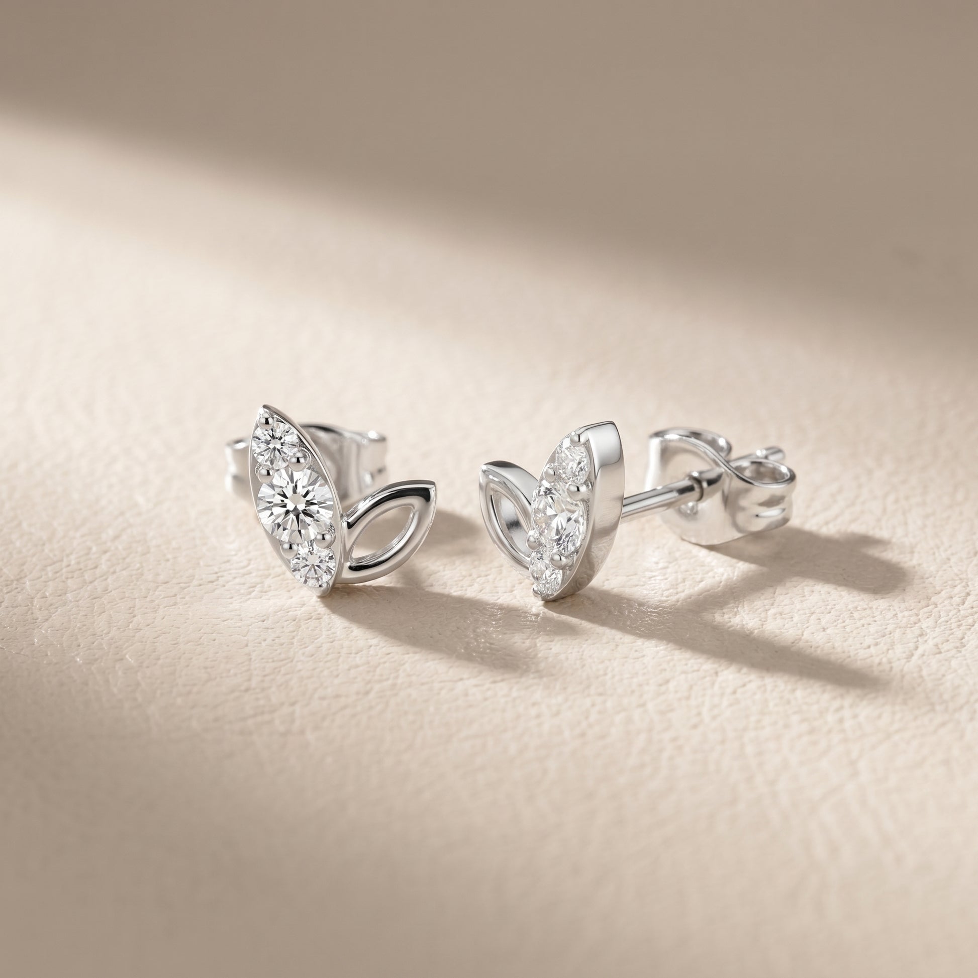 Round Cut Lab Grown Diamond Stud Earrings in Platinum
