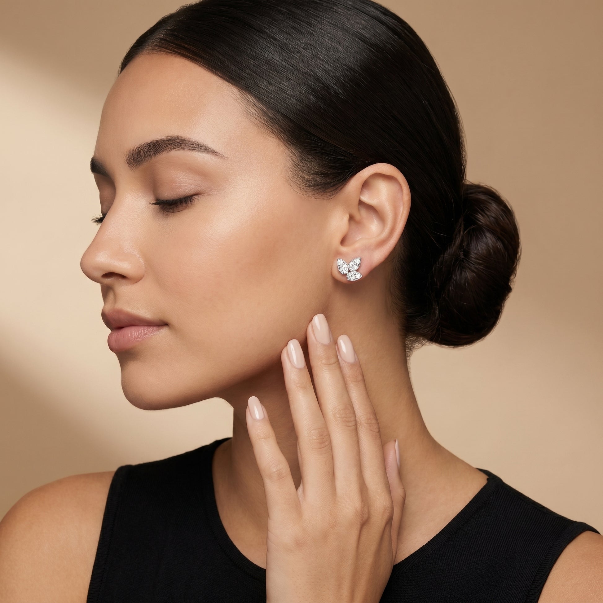 Round Cut Lab Grown Diamond Stud Earrings in White Gold