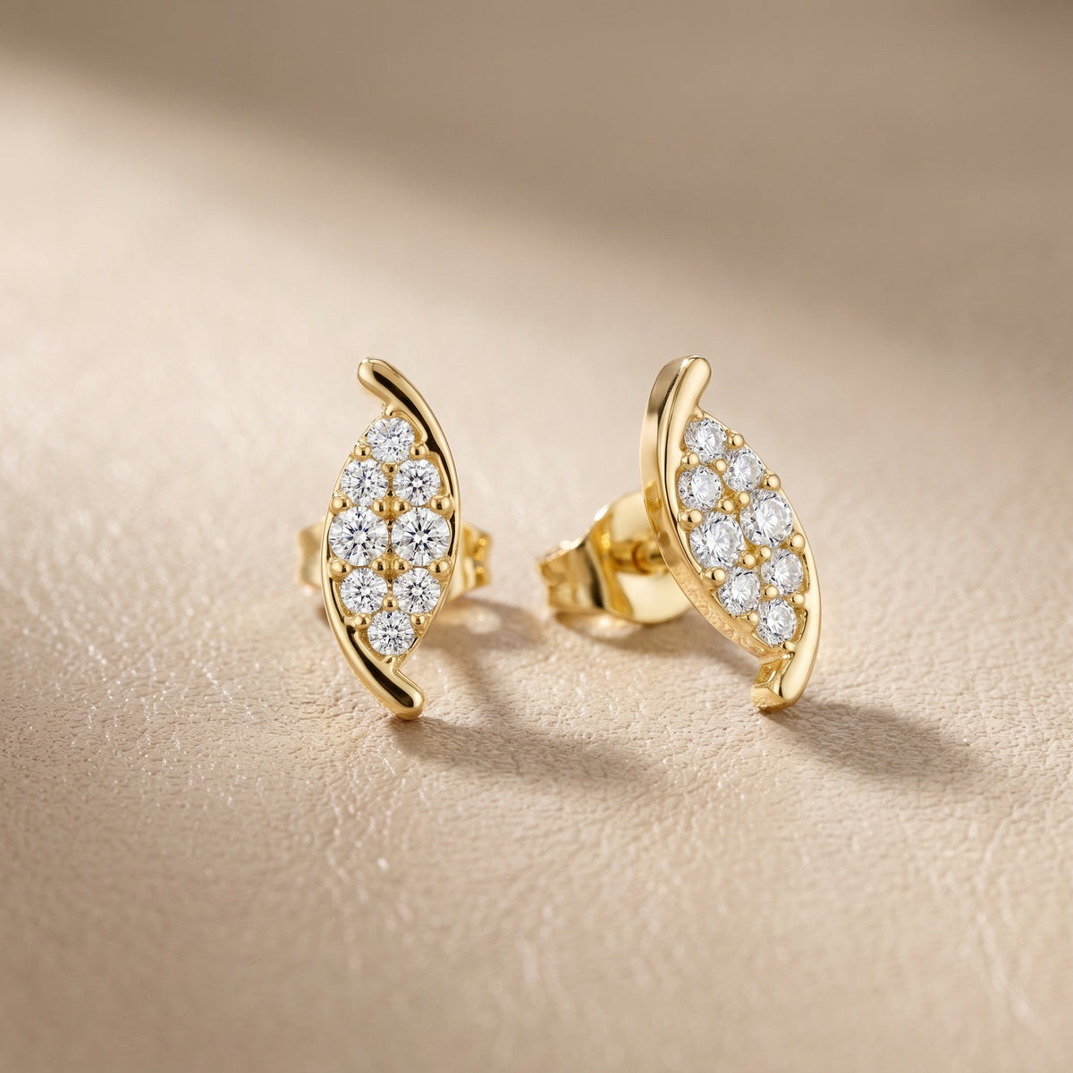 Round Cut Lab Grown Diamond Stud Earrings in Yellow Gold