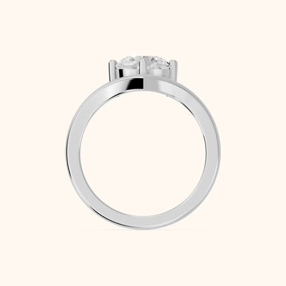 Evelyn Chevron Solitaire Round Diamond Engagement Ring in Platinum - FingerView
