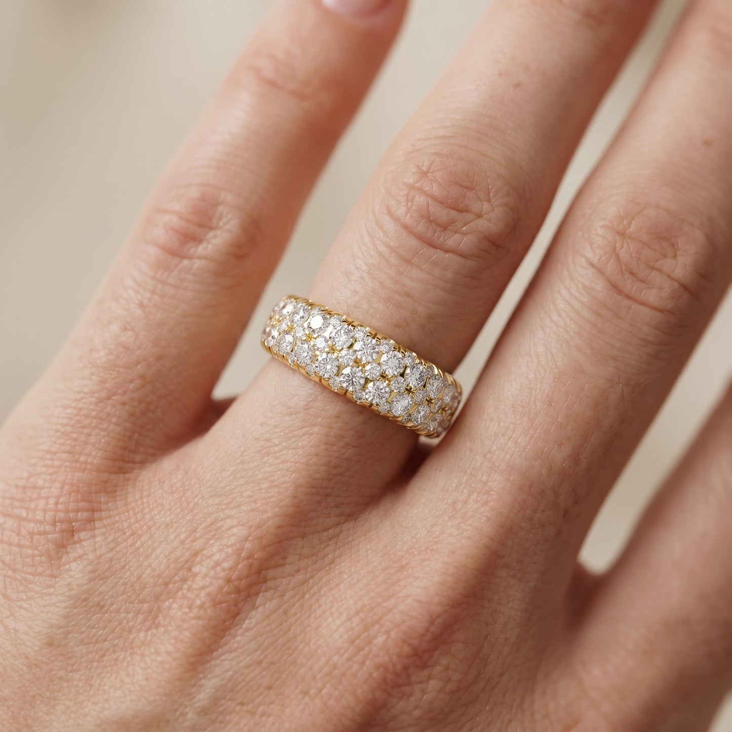 Round Cut Lab Grown Diamond Ring in Yellow Gold