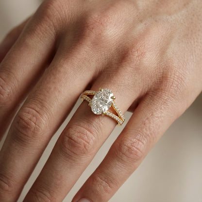 Oval Cut Lab Grown Diamond Solitaire Engagement Ring in Yellow Gold with Pavé Split Shank