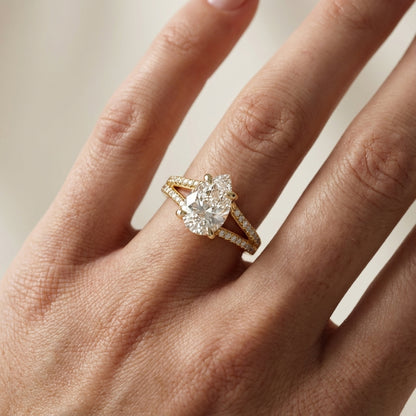 Pear Cut Lab Grown Diamond Split Shank Solitaire Engagement Ring in Yellow Gold