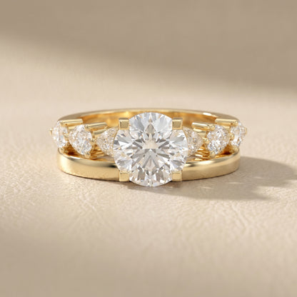Round Cut Lab Grown Diamond Ring in Yellow Gold