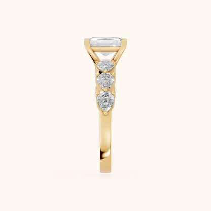 Iris Radiant Diamond Bridal Set in Yellow Gold - SideView