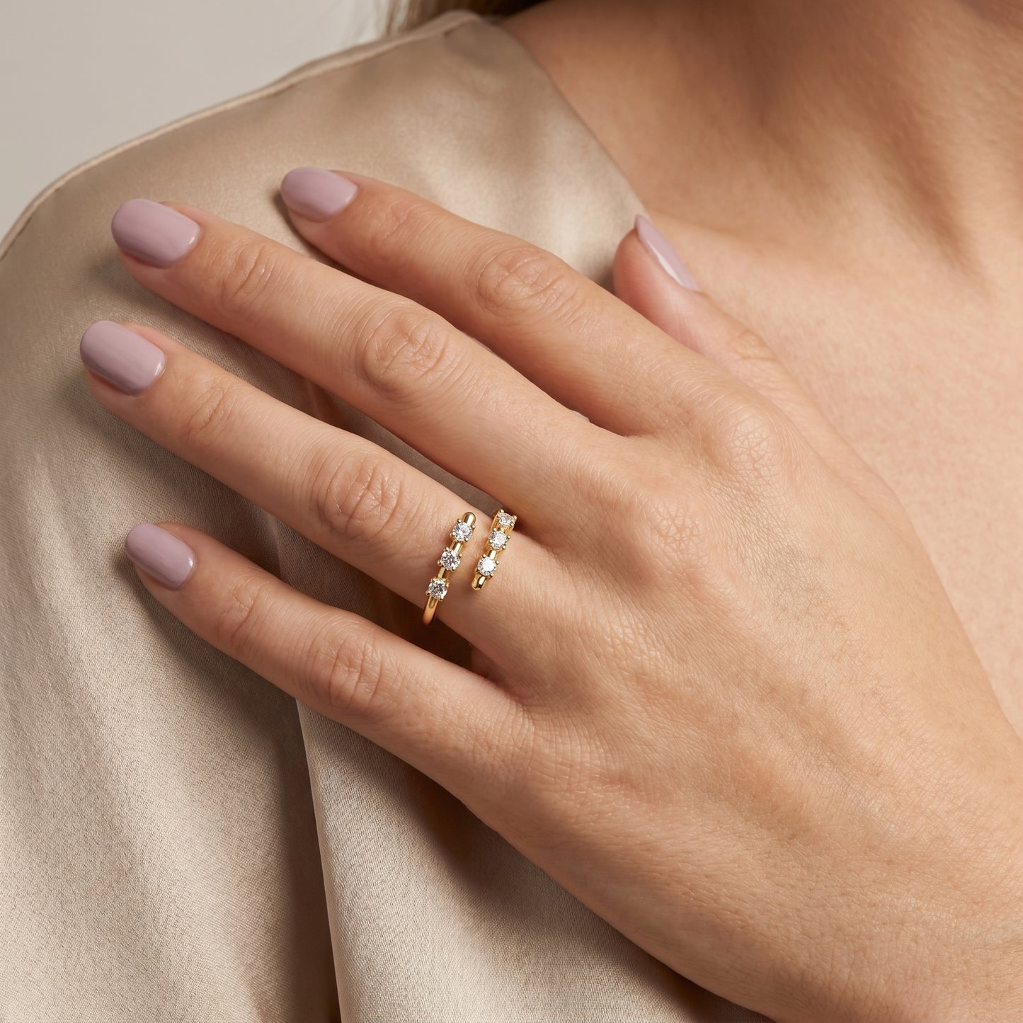 Round Cut Lab Grown Diamond Ring in Yellow Gold
