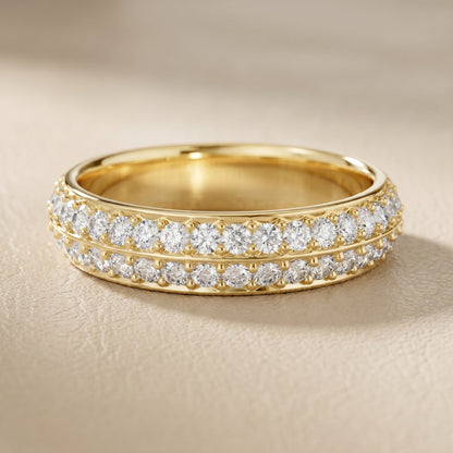Round Cut Lab Grown Diamond Ring in Yellow Gold