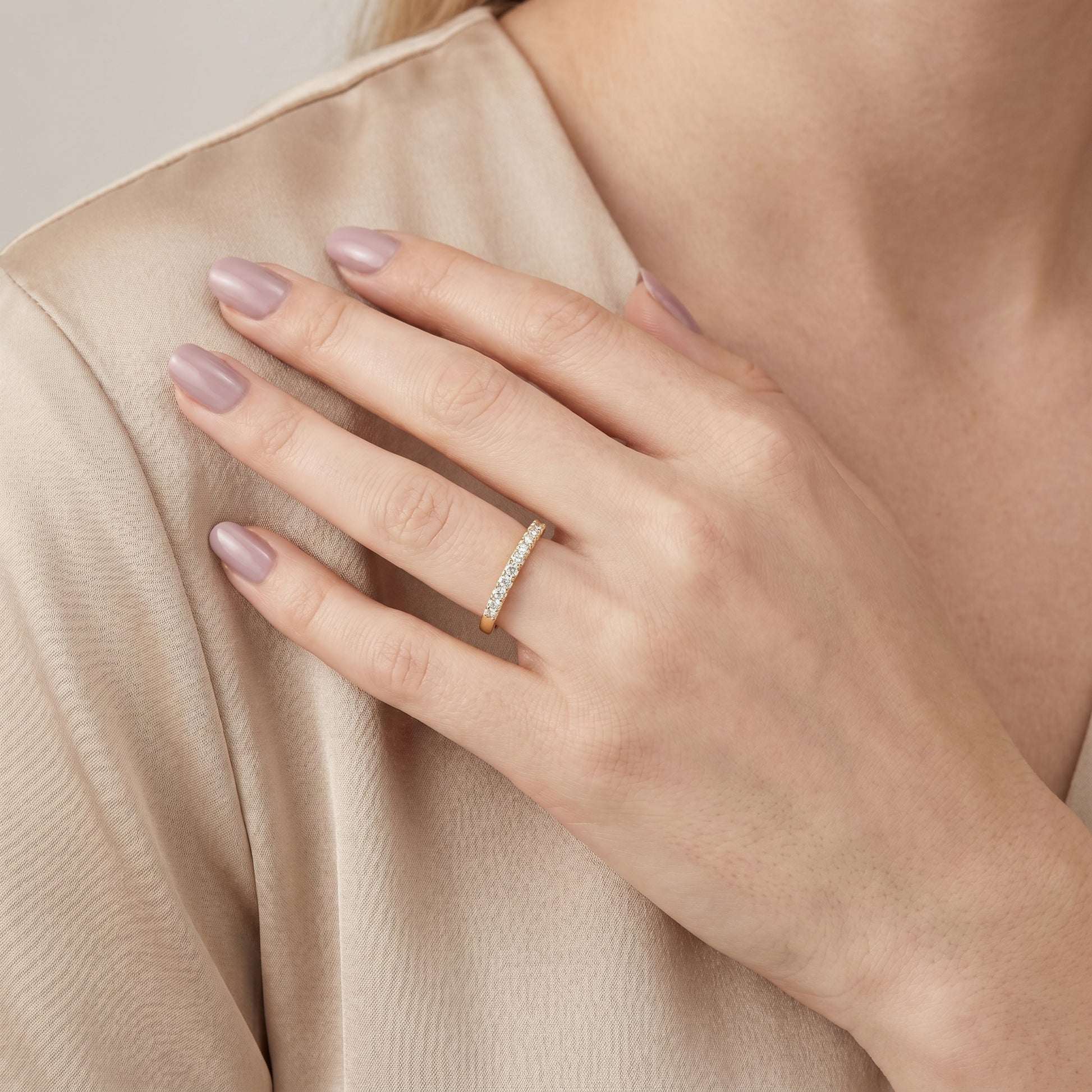Round Cut Lab Grown Diamond Ring in Yellow Gold