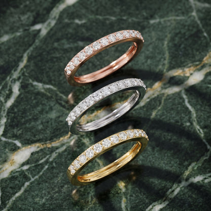 Round Cut Lab Grown Diamond Ring in Rose Gold