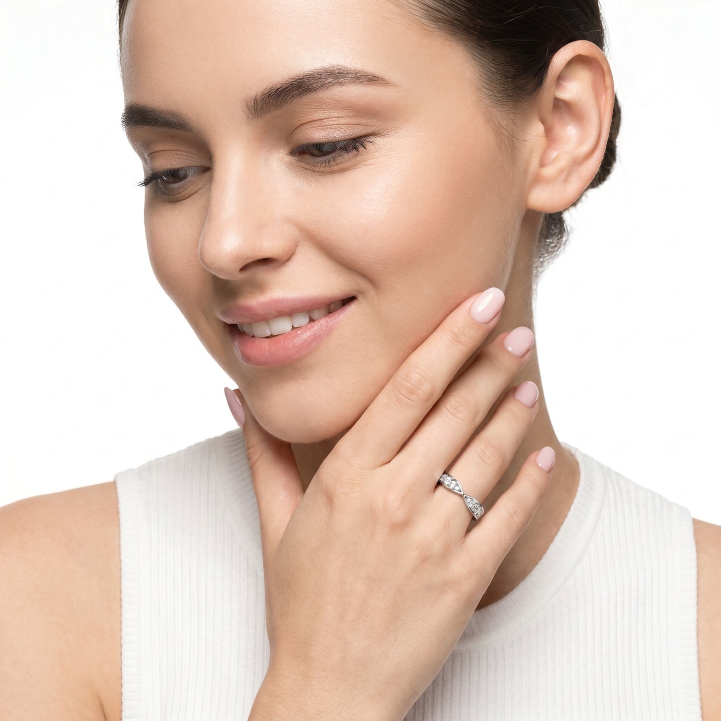 Round Cut Lab Grown Diamond Ring in Platinum