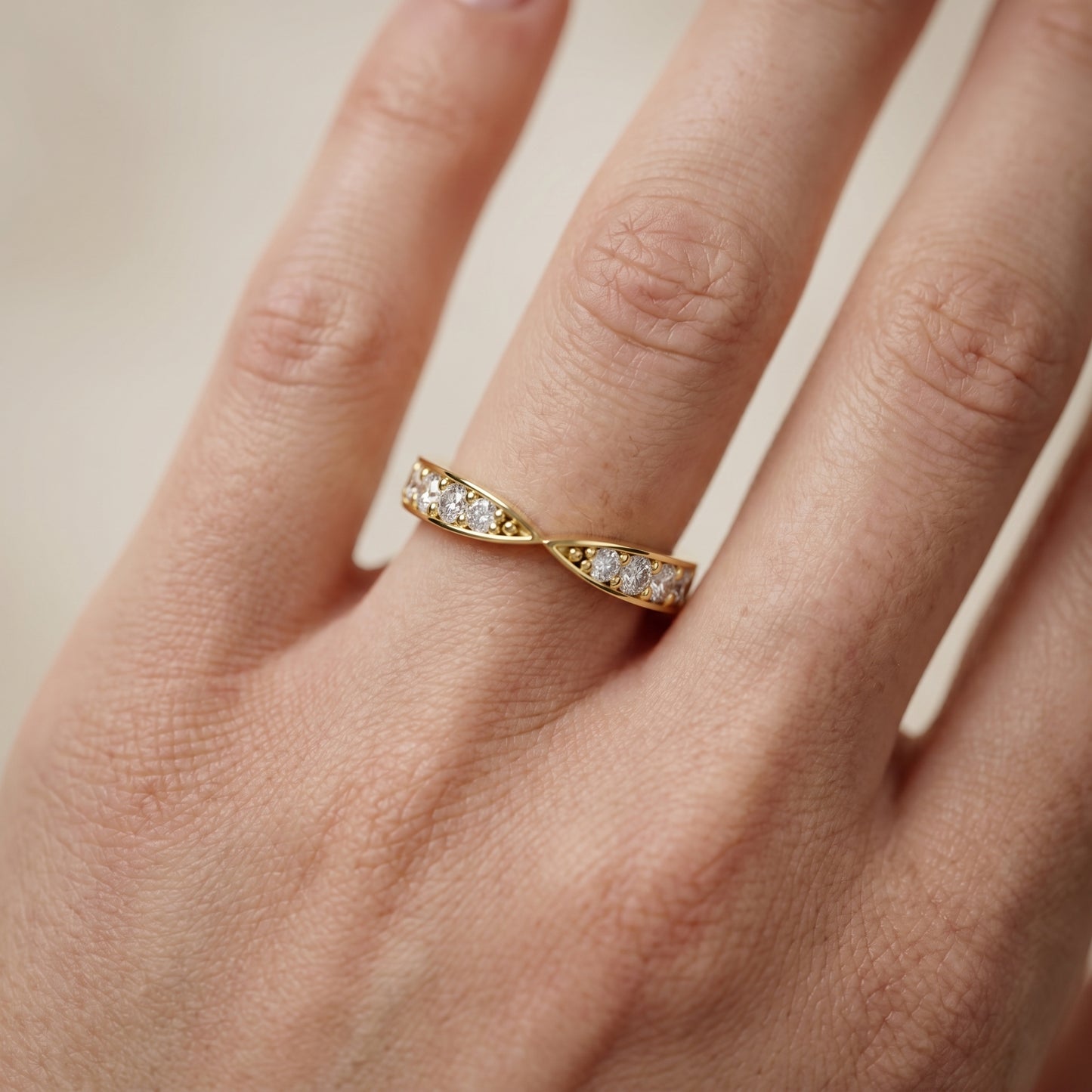 Round Cut Lab Grown Diamond Ring in Yellow Gold