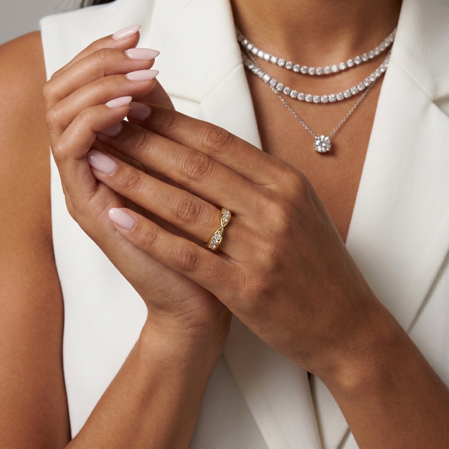 Round Cut Lab Grown Diamond Ring in Yellow Gold