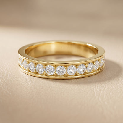 Round Cut Lab Grown Diamond Ring in Yellow Gold