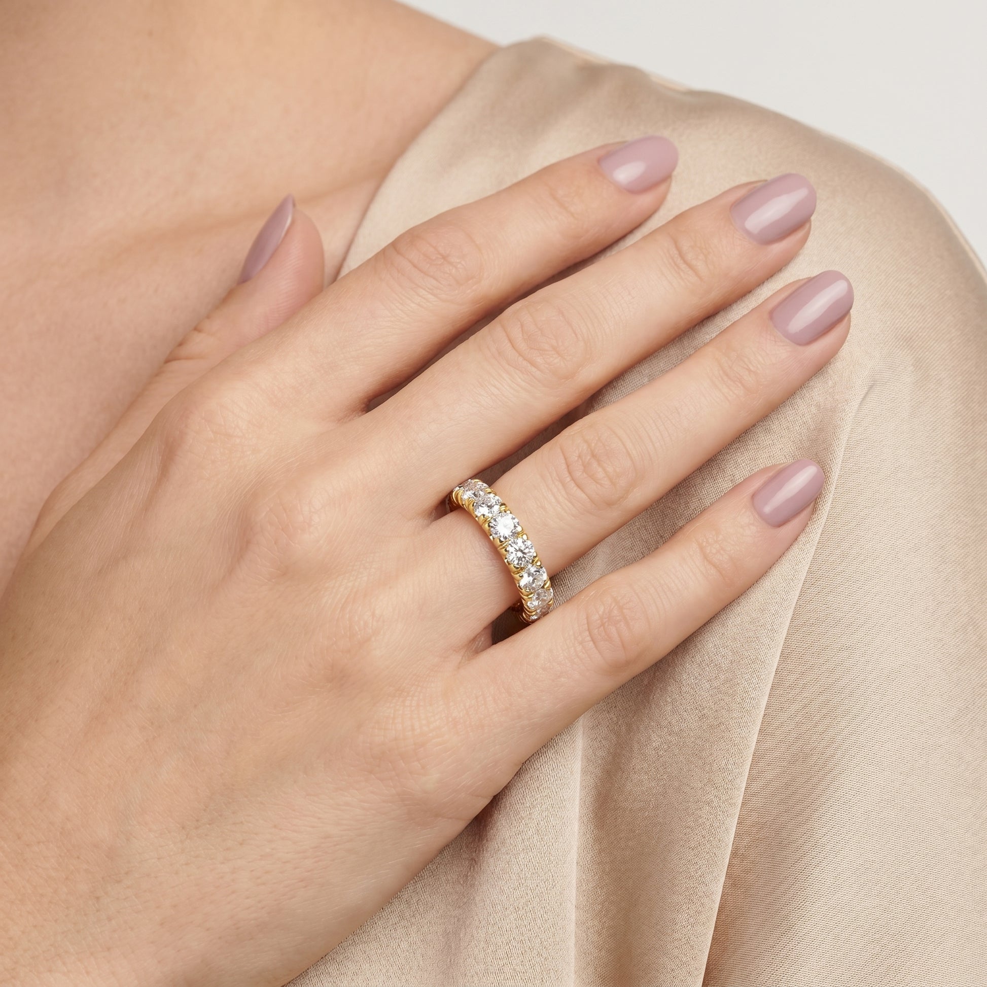 Round Cut Lab Grown Diamond Ring in Yellow Gold