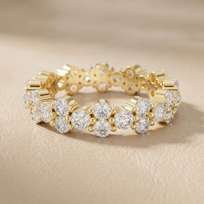 Round Cut Lab Grown Diamond Ring in Yellow Gold
