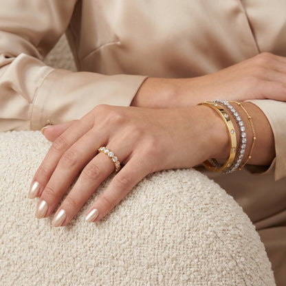 Round Cut Lab Grown Diamond Ring in Yellow Gold
