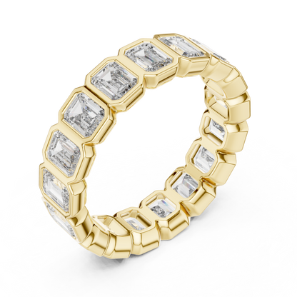 Radiant Cut Lab Grown Diamond Ring in Yellow Gold