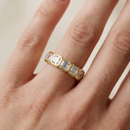 Asscher Cut Lab Grown Diamond Ring in Yellow Gold