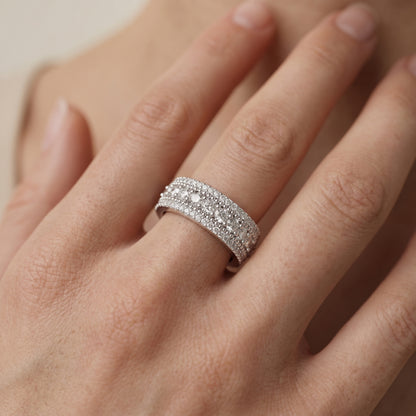 Round Cut Lab Grown Diamond Ring in Silver