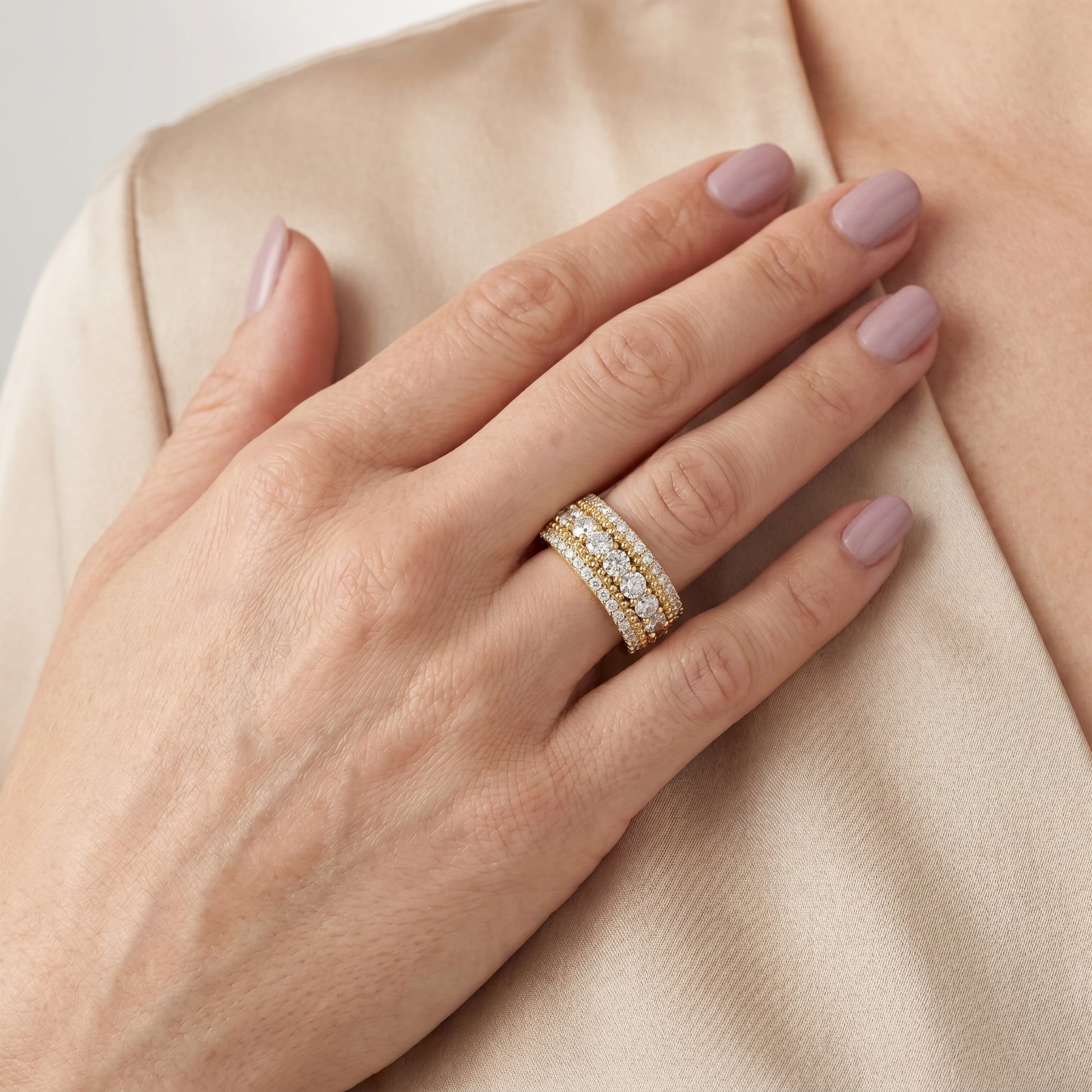 Round Cut Lab Grown Diamond Ring in Yellow Gold
