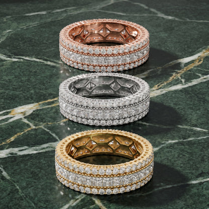 Princess Round Cut Lab Grown Diamond Ring in Yellow Gold