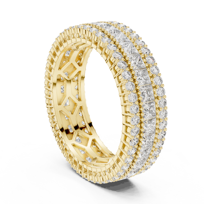 Princess Round Cut Lab Grown Diamond Ring in Yellow Gold