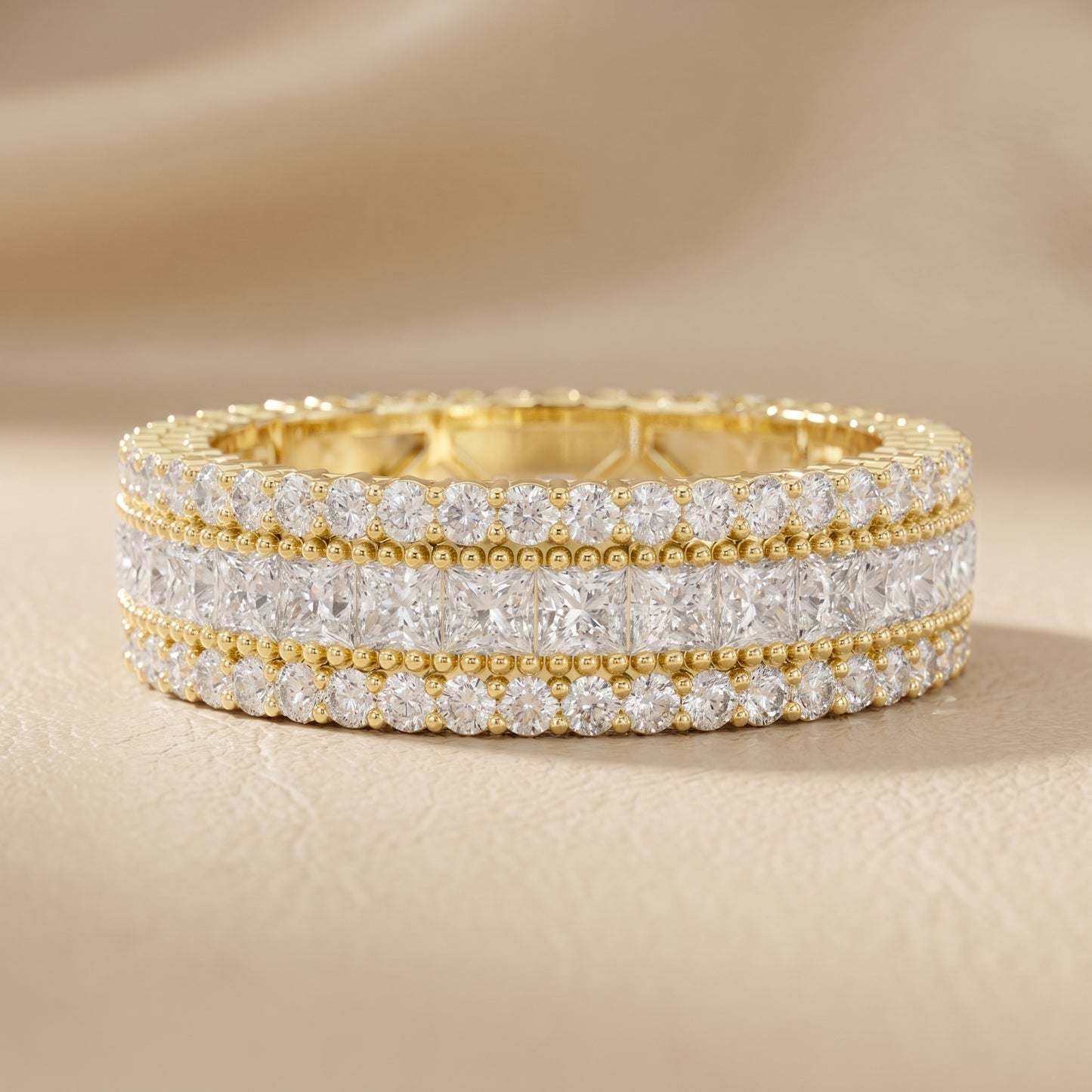 Princess Round Cut Lab Grown Diamond Ring in Yellow Gold