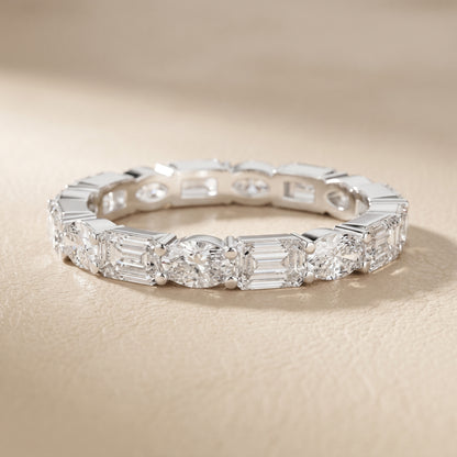 Emerald Oval Cut Lab Grown Diamond Ring in Platinum