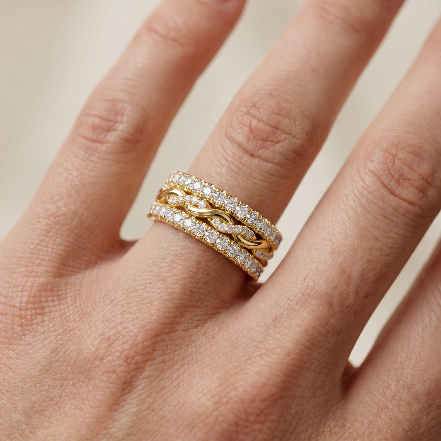 Round Cut Lab Grown Diamond Ring in Yellow Gold