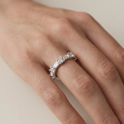 Round Cut Lab Grown Diamond Ring in Platinum