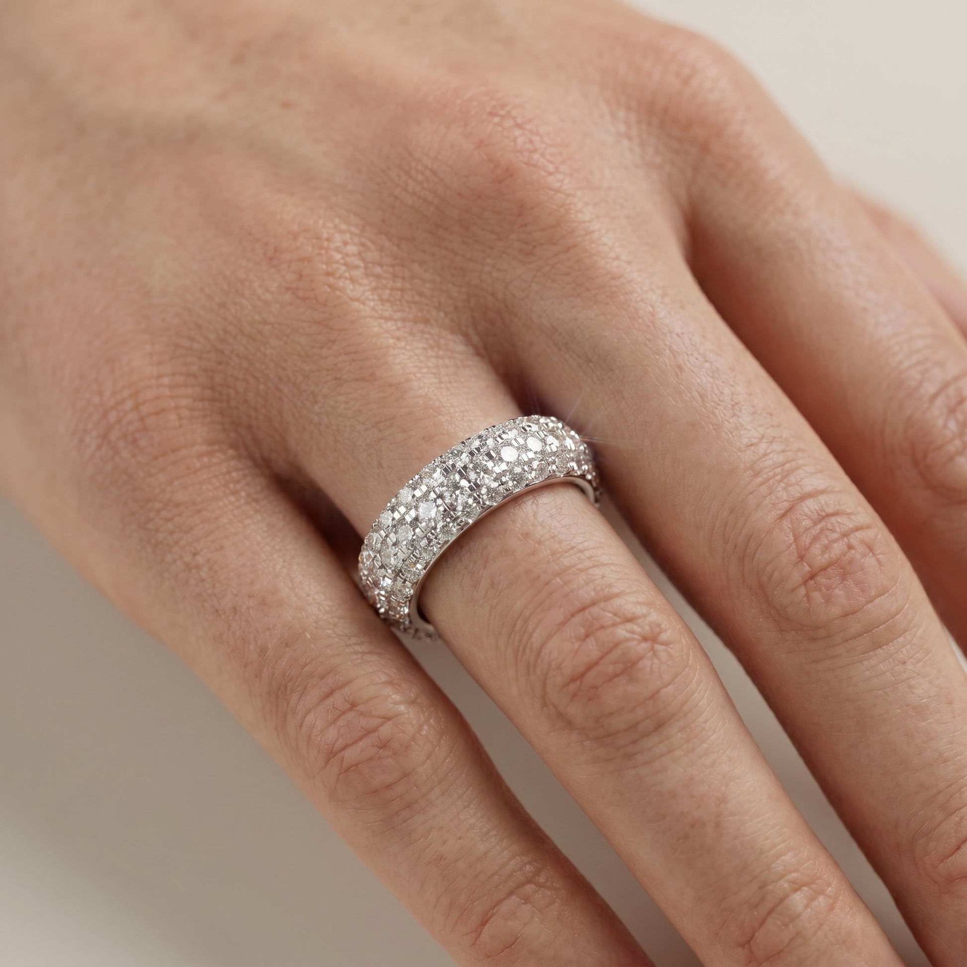Round Cut Lab Grown Diamond Ring in Silver
