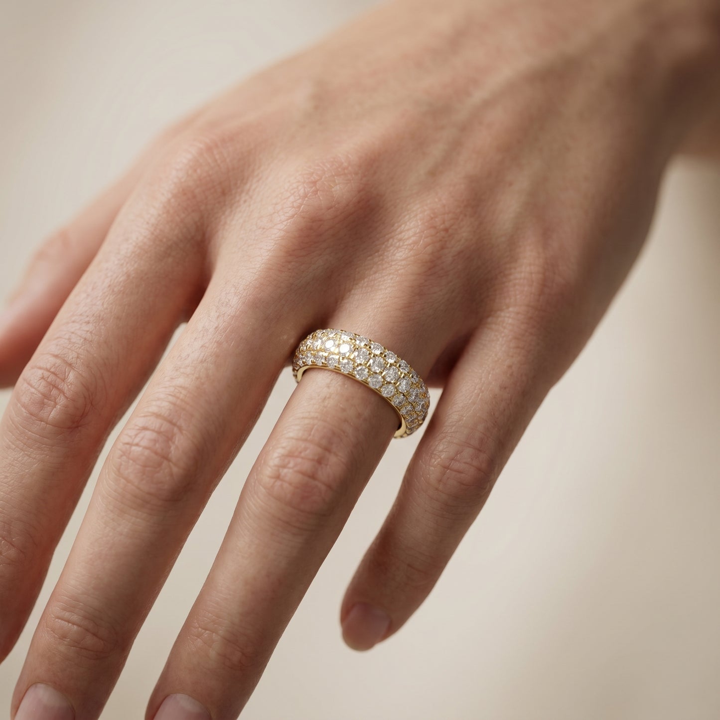 Round Cut Lab Grown Diamond Ring in Yellow Gold