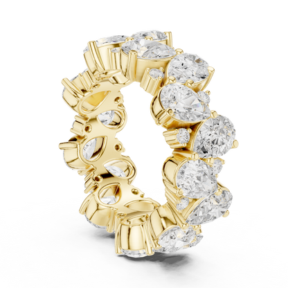 Pear Round Cut Lab Grown Diamond Ring in Yellow Gold